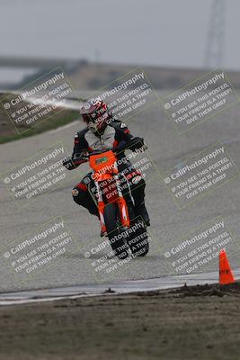 media/Nov-29-2025-TrackDaz (Sat) [[10ae2d9bce]]/C Group/Session 3 (Outside Grapevine)/